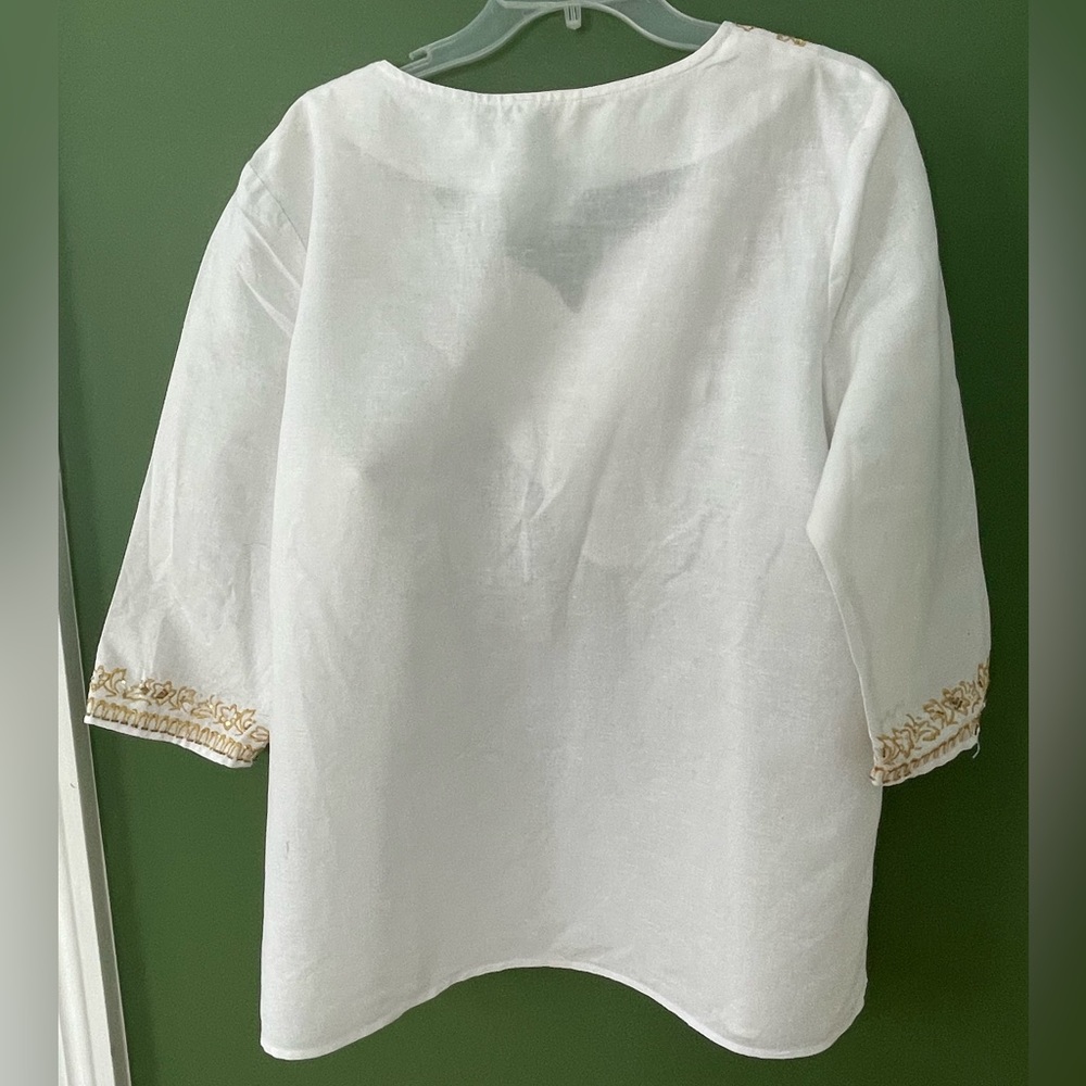 JACLYN SMITH Top - Gold Details - Picture 7 of 12